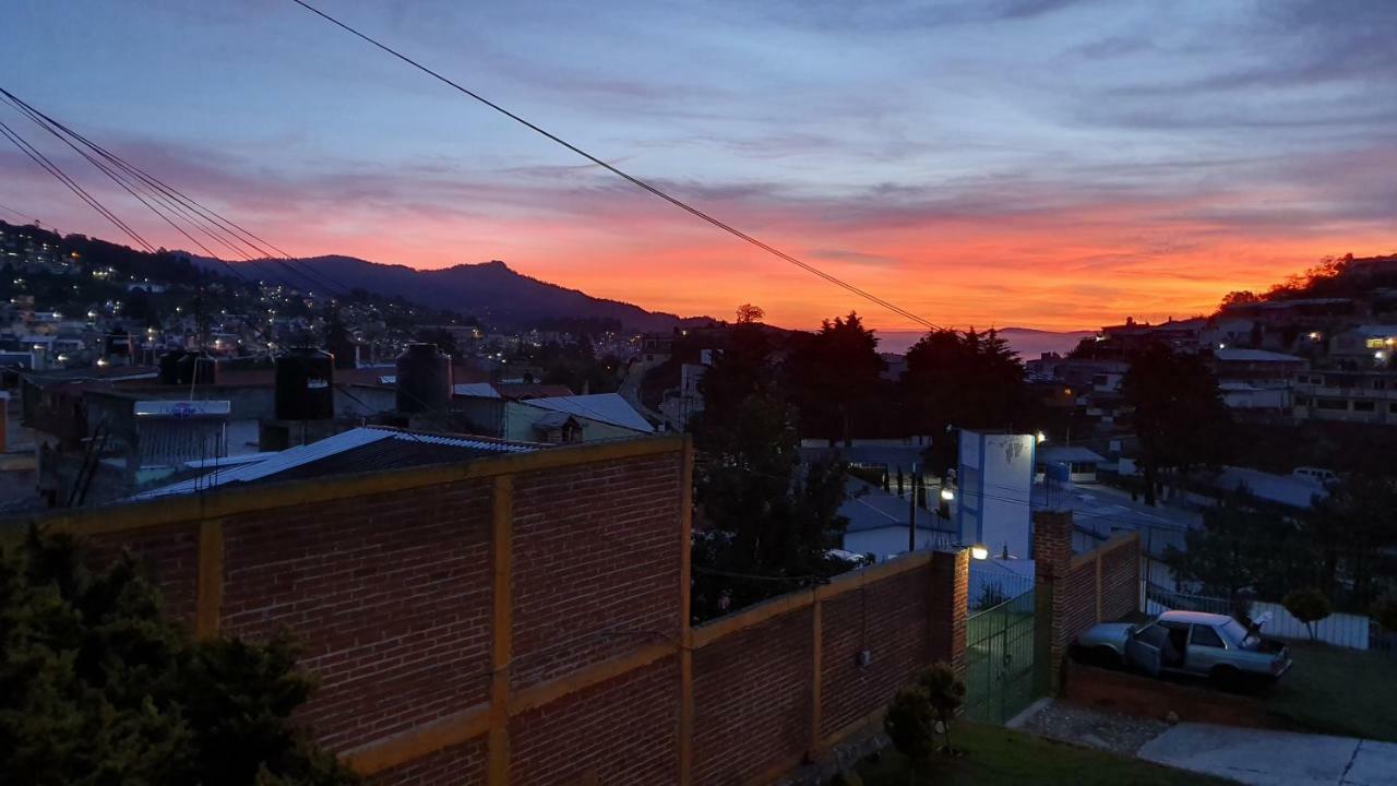 Hospedaje Rayo De Sol Y Luna Mineral del Monte Eksteriør bilde